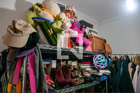 Casa para alugar com 400m², 4 quartos e 4 vagas Casa para alugar com 400m², 4 quartos e 4 vagasCloset