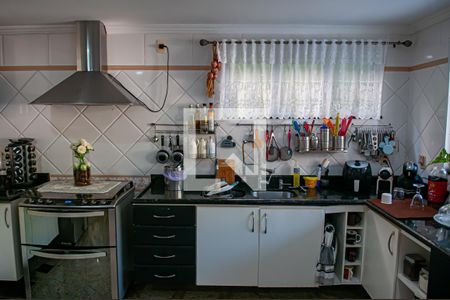 Casa para alugar com 400m², 4 quartos e 4 vagas Casa para alugar com 400m², 4 quartos e 4 vagasCozinha