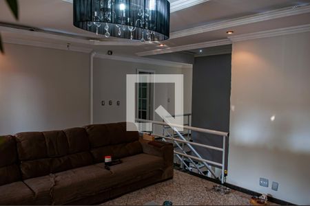 Casa para alugar com 400m², 4 quartos e 4 vagas Casa para alugar com 400m², 4 quartos e 4 vagasSala