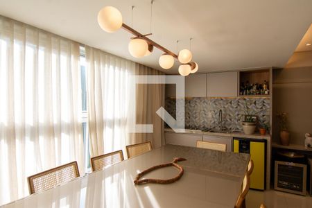 Sala de apartamento à venda com 3 quartos, 113m² em Buritis, Belo Horizonte