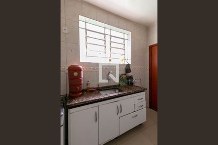 Casa à venda com 400m², 3 quartos e 10 vagas Casa à venda com 400m², 3 quartos e 10 vagasCozinha