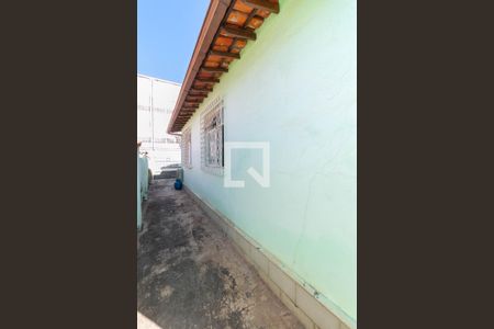 Casa à venda com 400m², 3 quartos e 10 vagas Casa à venda com 400m², 3 quartos e 10 vagasÁrea Externa