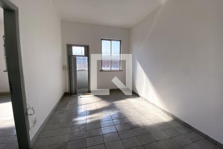 Sala de apartamento para alugar com 1 quarto, 48m² em Centro, Duque de Caxias