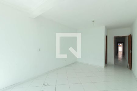 Casa à venda com 190m², 5 quartos e 4 vagasSuíte