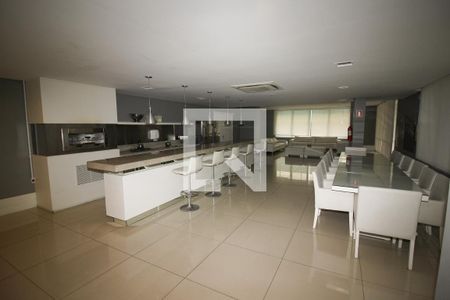 Apartamento à venda com 167m², 4 quartos e 3 vagasÁrea comum - Salão de festas