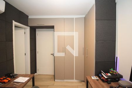 Apartamento à venda com 167m², 4 quartos e 3 vagasSuíte 2