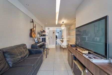 Sala de apartamento à venda com 2 quartos, 66m² em Tijuca, Rio de Janeiro