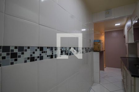 Apartamento à venda com 68m², 2 quartos e 1 vaga Apartamento à venda com 68m², 2 quartos e 1 vagaCozinha e Área de Serviço