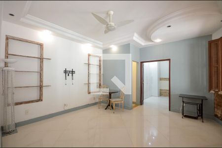 Sala de casa de condomínio à venda com 1 quarto, 60m² em Tijuca, Rio de Janeiro