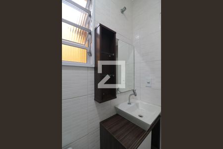 Banheiro de casa para alugar com 3 quartos, 70m² em Mooca, São Paulo