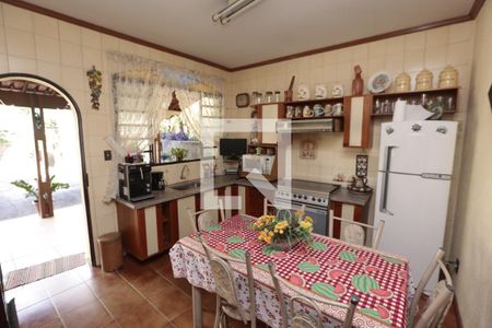 Cozinha de casa para alugar com 4 quartos, 218m² em Eldorado, Contagem