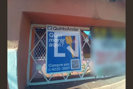 Casa à venda com 319m², 4 quartos e 3 vagasFachada