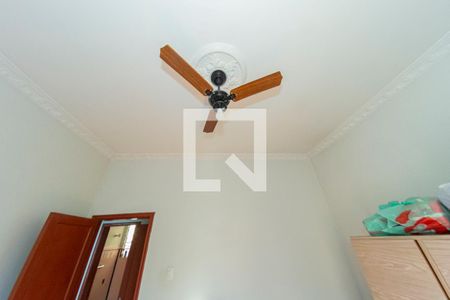 Casa à venda com 319m², 4 quartos e 3 vagasQuarto 2