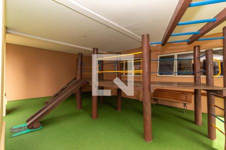 Apartamento à venda com 96m², 3 quartos e sem vagaÁrea comum - Playground