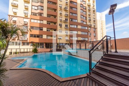 Apartamento à venda com 96m², 3 quartos e sem vagaÁrea comum - Piscina