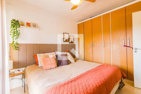 Dormitório de apartamento à venda com 3 quartos, 96m² em Vila Ipiranga, Porto Alegre