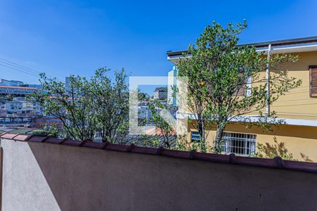 Vista Sala de casa para alugar com 2 quartos, 150m² em Vila Nina, São Paulo