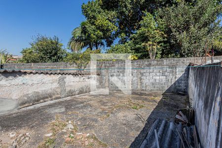 Casa para alugar com 150m², 2 quartos e 1 vagaQuintal fundos