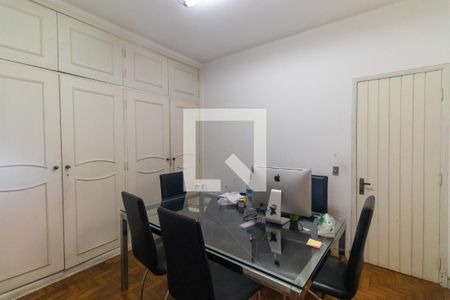 Casa à venda com 800m², 3 quartos e 10 vagasQuarto de Serviço 2