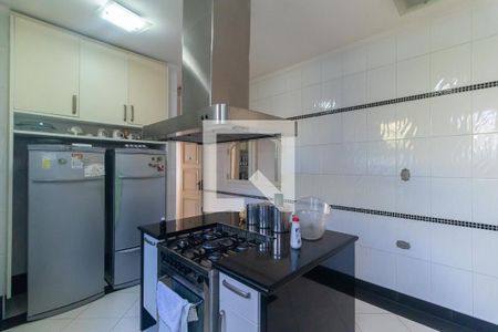 Casa à venda com 800m², 3 quartos e 10 vagasCozinha