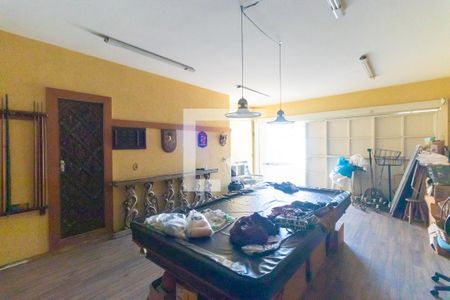 Casa à venda com 800m², 3 quartos e 10 vagasSalão de Jogos