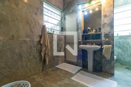 Casa à venda com 800m², 3 quartos e 10 vagasBanheiro da Suíte