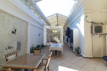 Casa à venda com 800m², 3 quartos e 10 vagasÁrea comum - Churrasqueira