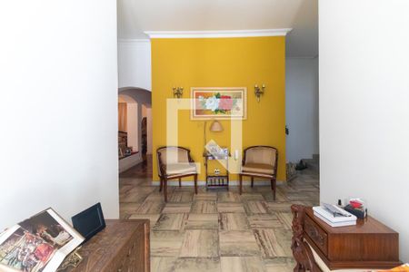 Casa à venda com 800m², 3 quartos e 10 vagasHall de entrada