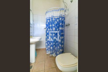 Casa à venda com 800m², 3 quartos e 10 vagasBanheiro de Serviço