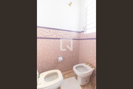 Casa à venda com 800m², 3 quartos e 10 vagasBanheiro Social