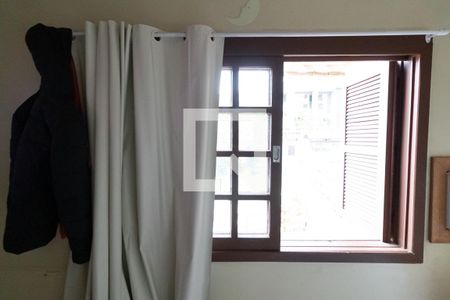 Casa à venda com 200m², 4 quartos e 4 vagasVista