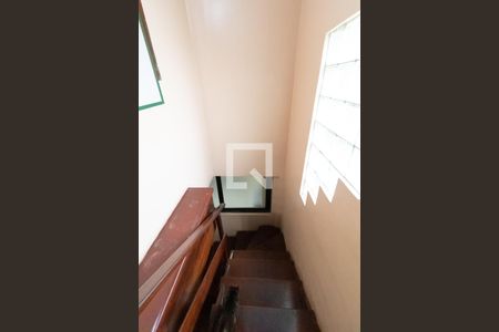 Escada de casa à venda com 4 quartos, 200m² em Morro do Espelho, São Leopoldo