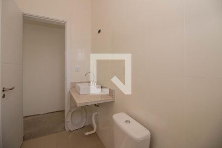 Casa de condomínio à venda com 256m², 3 quartos e 2 vagas Casa de condomínio à venda com 256m², 3 quartos e 2 vagasBanheiro Social