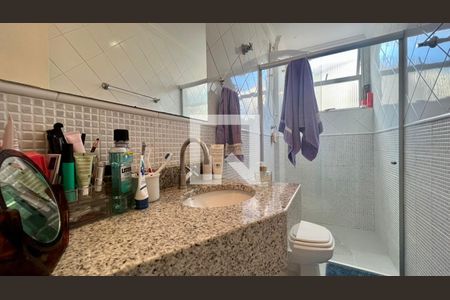 Apartamento à venda com 108m², 3 quartos e 1 vagaBanheiro social 