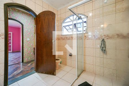 Casa para alugar com 500m², 4 quartos e 7 vagasBanheiro da suíte 02