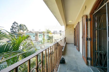 Casa para alugar com 500m², 4 quartos e 7 vagasVaranda das suítes 01 e 02