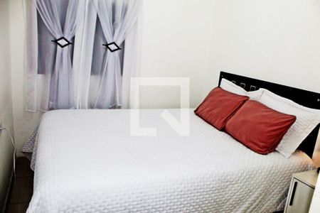 Casa para alugar com 80m², 2 quartos e 2 vagasQuarto 2