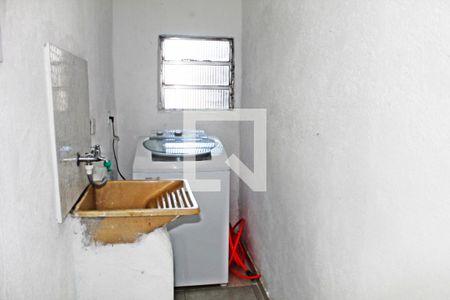 Casa para alugar com 80m², 2 quartos e 2 vagasÁrea de Serviço