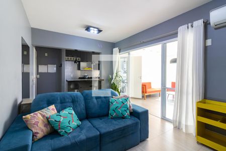 Sala  de apartamento para alugar com 2 quartos, 74m² em Jardim Aeroporto, São Paulo