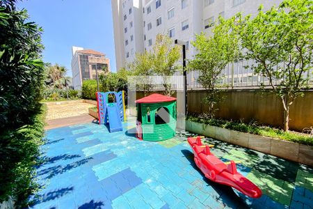 Apartamento à venda com 72m², 2 quartos e 2 vagasÁrea comum - Playground