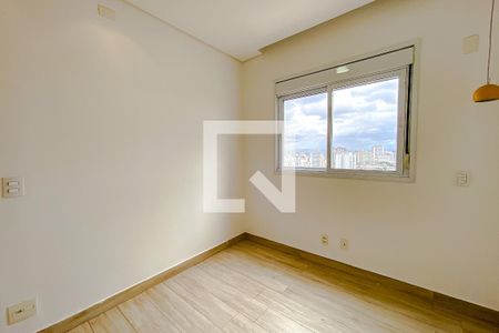 Apartamento à venda com 72m², 2 quartos e 2 vagasQuarto 2