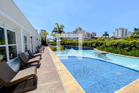 Apartamento à venda com 72m², 2 quartos e 2 vagasÁrea comum - Piscina