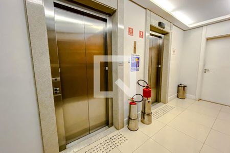 Apartamento à venda com 72m², 2 quartos e 2 vagasÁrea comum