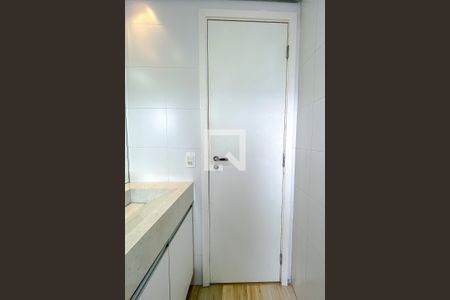 Apartamento à venda com 72m², 2 quartos e 2 vagasBanheiro da Suíte 1