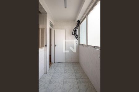Apartamento para alugar com 130m², 3 quartos e 2 vagas Apartamento para alugar com 130m², 3 quartos e 2 vagasÁrea de Serviço
