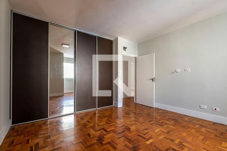 Apartamento para alugar com 130m², 3 quartos e 2 vagas Apartamento para alugar com 130m², 3 quartos e 2 vagasSuíte