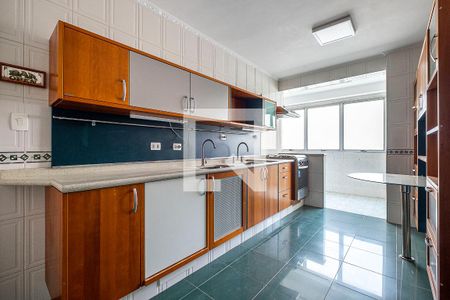 Apartamento para alugar com 130m², 3 quartos e 2 vagas Apartamento para alugar com 130m², 3 quartos e 2 vagasCozinha