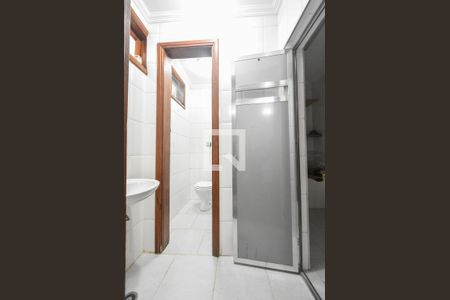 Casa para alugar com 400m², 4 quartos e 6 vagasBanheiro de Serviços 