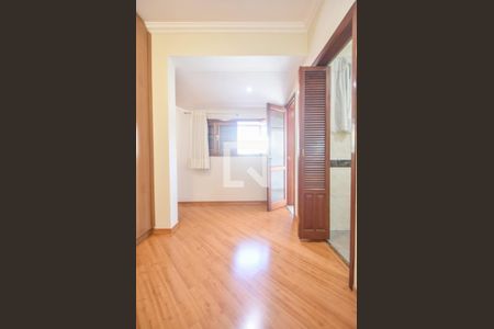 Casa para alugar com 400m², 4 quartos e 6 vagasSuíte 03