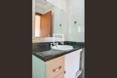 Casa para alugar com 400m², 4 quartos e 6 vagasBanheiro Suíte 04